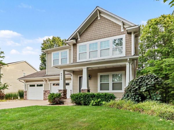 6018 Waters Ridge Court, Kalamazoo, MI 49009