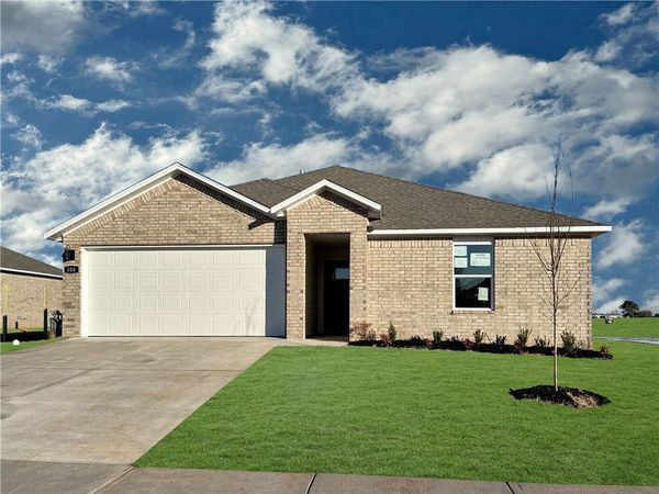 563 Oklahoma Street , Farmington, AR 72730