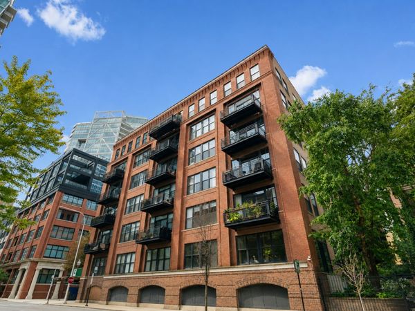 520 W Huron Street , Unit 609, Chicago, IL 60654