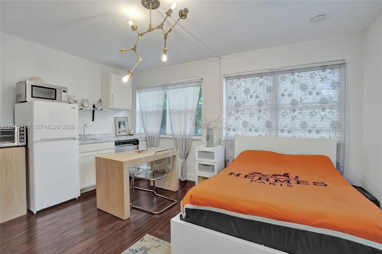 2701 Garfield St , Hollywood, FL 33020 Photo