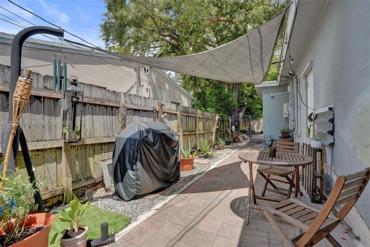 2701 Garfield St , Hollywood, FL 33020 Photo