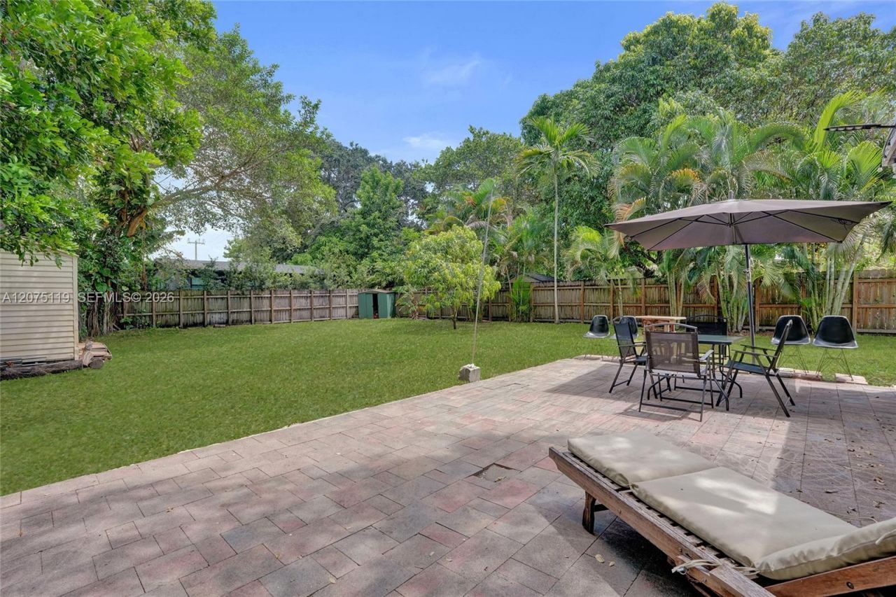 2701 Garfield St , Hollywood, FL 33020 Photo