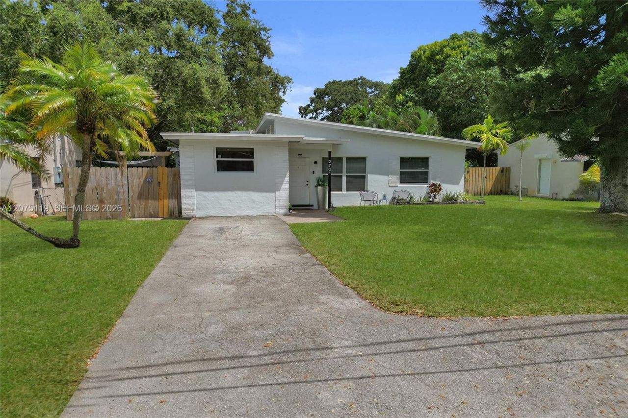 2701 Garfield St , Hollywood, FL 33020 Photo