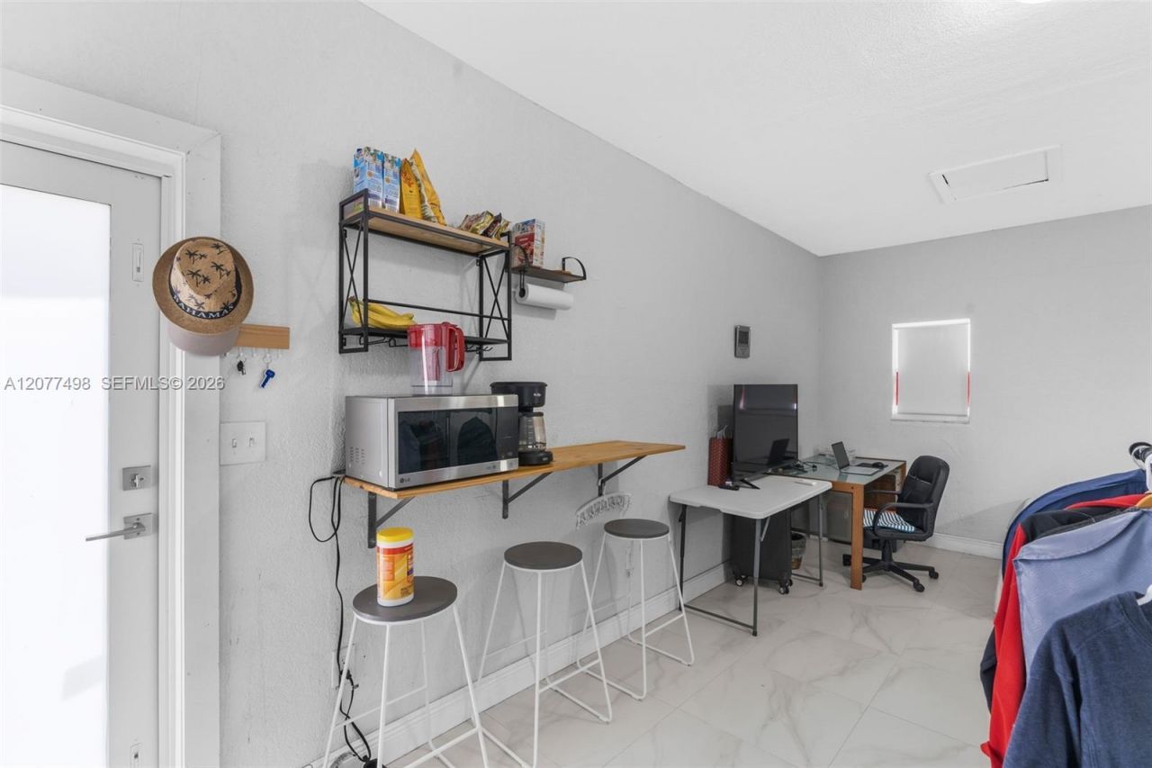 4901 NW 10th Ave, Unit 2, Miami, FL 33127 Photo