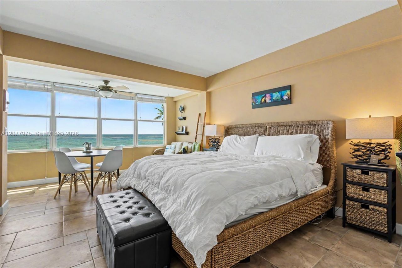 Please Call For Address, Unit 2G, Hollywood, FL 33019 Photo
