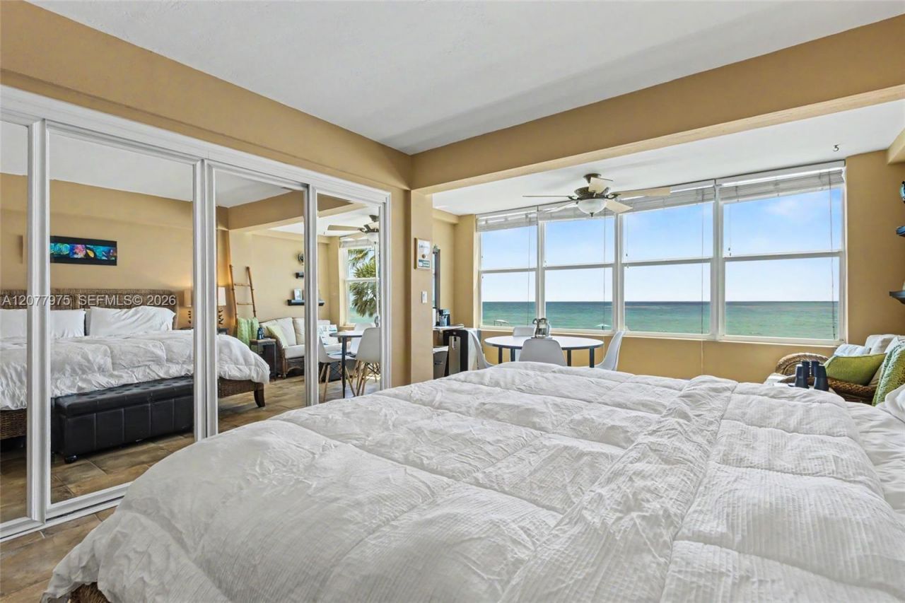 Please Call For Address, Unit 2G, Hollywood, FL 33019 Photo