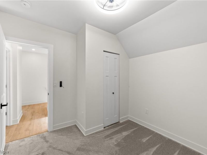 6200 Ellen Avenue, Cleveland, OH 44102 Photo 21