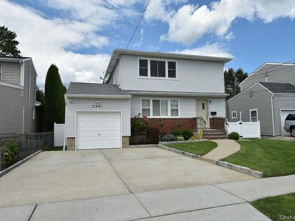 2341 Redmond Road, Bellmore, NY 11710