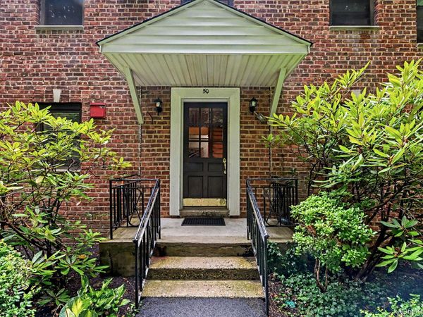 50 Rockledge Road, Unit 2A, Hartsdale, NY 10530