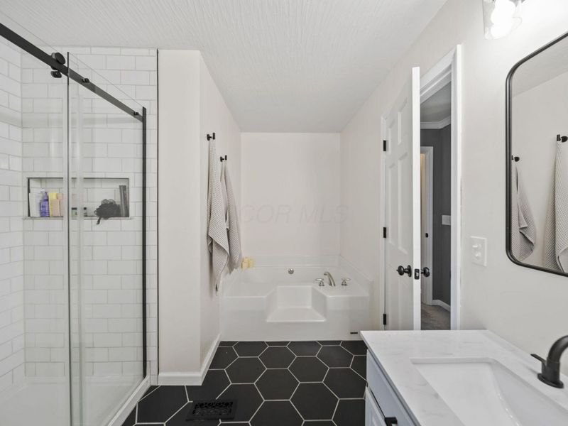 2066 Stowbridge Road, Dublin, OH 43016 Photo 48