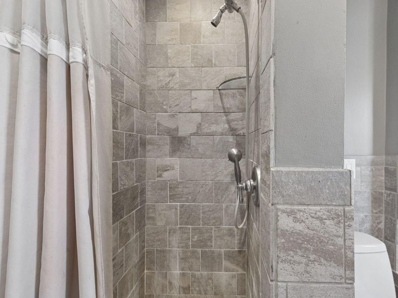 1477 Elmwood Avenue, Columbus, OH 43212 Photo 17