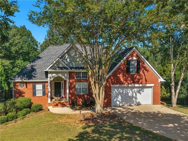 1425 Shingle Way, Mcdonough, GA 30252