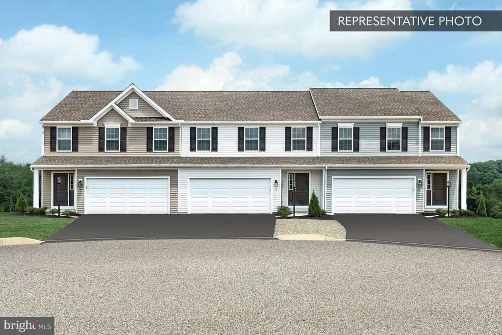 1 RICHFIELD LANE, DUNCANNON, PA 17020