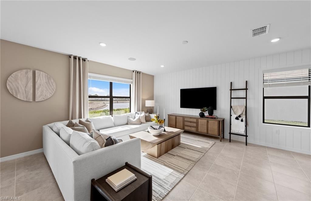 620 Oasis Lake Pl , Lehigh Acres, FL 33936 Photo