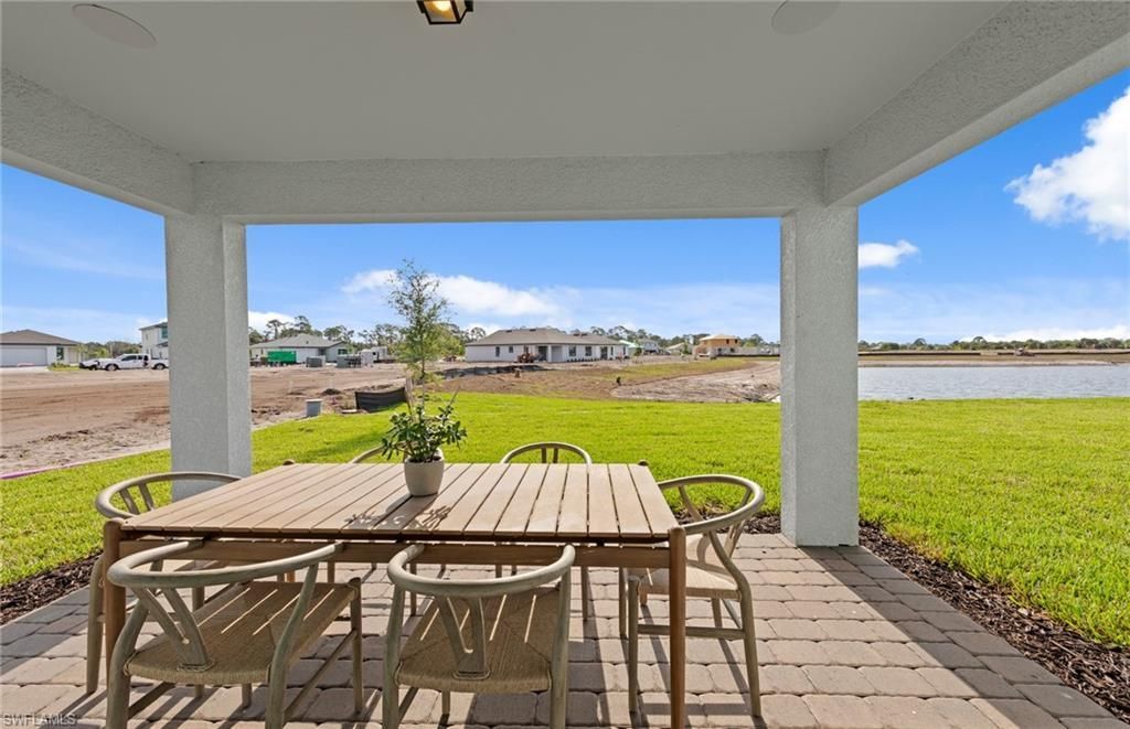 620 Oasis Lake Pl , Lehigh Acres, FL 33936 Photo