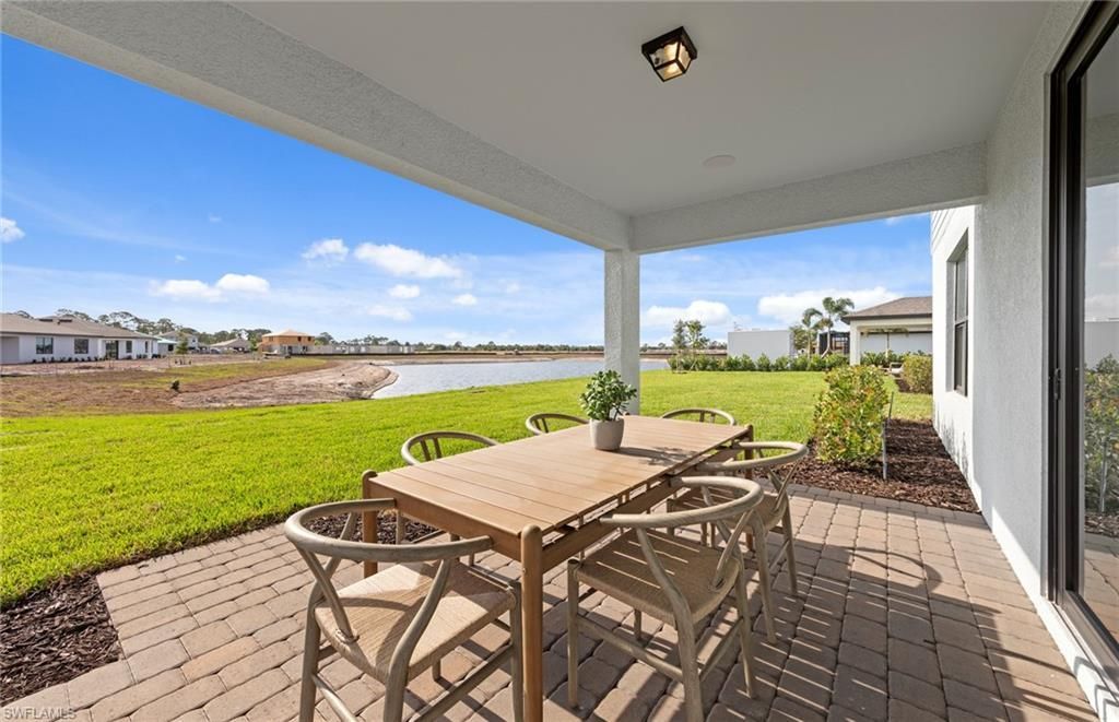 620 Oasis Lake Pl , Lehigh Acres, FL 33936 Photo