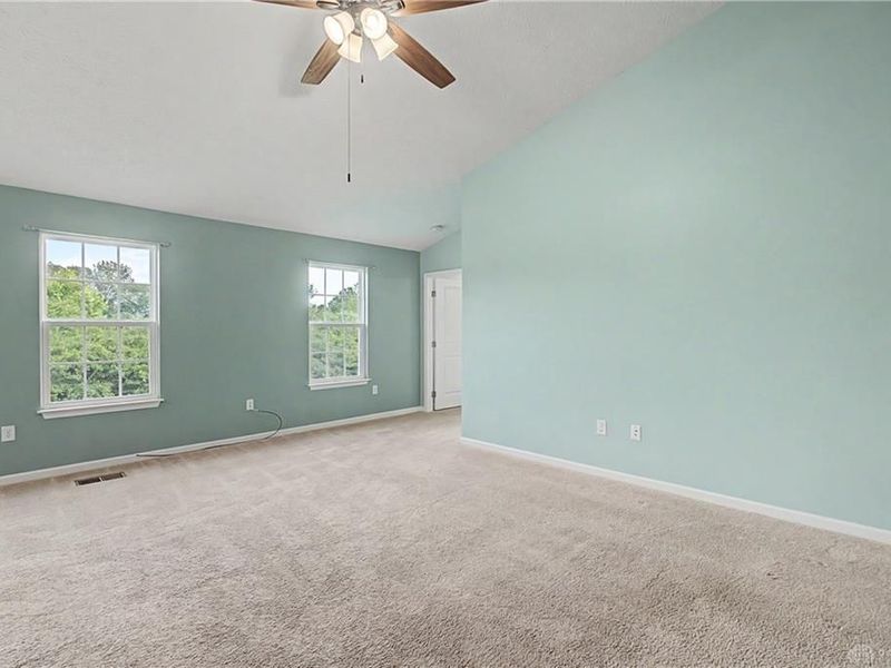 372 Warm Springs Drive, Fairborn, OH 45324 Photo 11