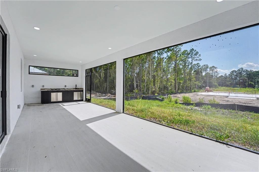 918 Hooper Ave, Lehigh Acres, FL 33974 Photo