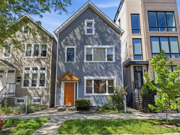 2432 W Moffat Street , Unit 2R, Chicago, IL 60647