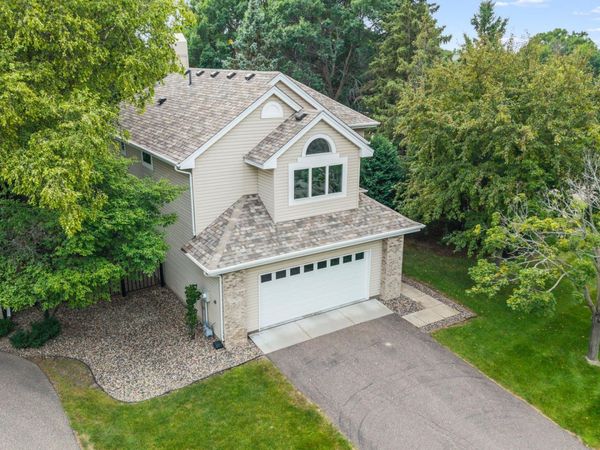 15785 25th Place N, Plymouth, MN 55447
