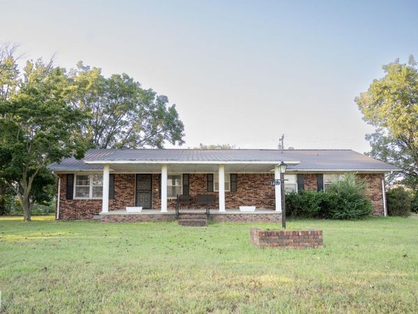 1002 Sycamore Drive, Pocahontas, AR 72455