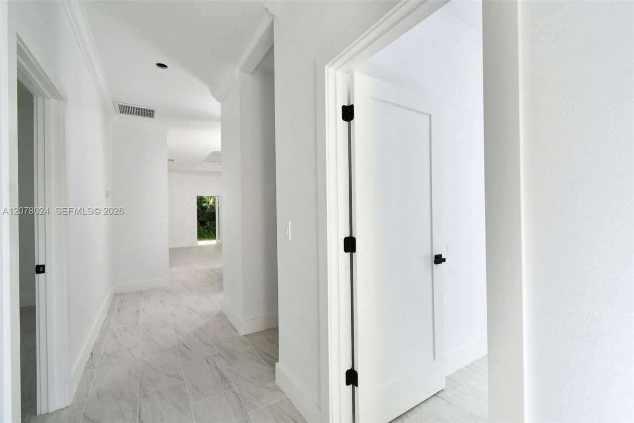 2323 Unity Ave. , Fort Myers, FL 33901 Photo