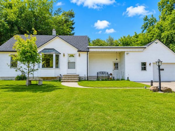 3325 Taft Avenue SW, Wyoming, MI 49519