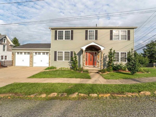 71 Oliver Street, Morgantown, WV 26501
