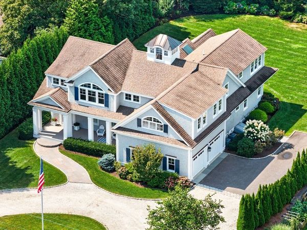 40 Middle Rd, Chatham, MA 02650