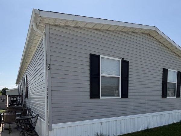 33 Saint Pauls Drive , Bourbonnais, IL 60914
