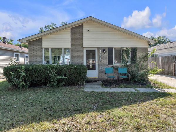 15131 Beech Daly Road, Taylor, Mi 48180