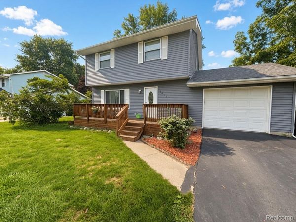 5471 Ole Banner Trail, Grand Blanc Township, Mi 48439