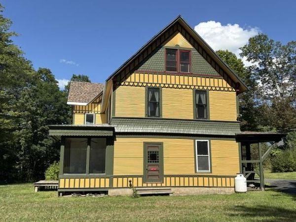 28 Fairview Terrace, Royalton, VT 05068