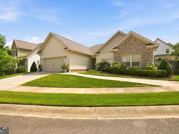 368 Carillon Lane, Macon, GA 31210