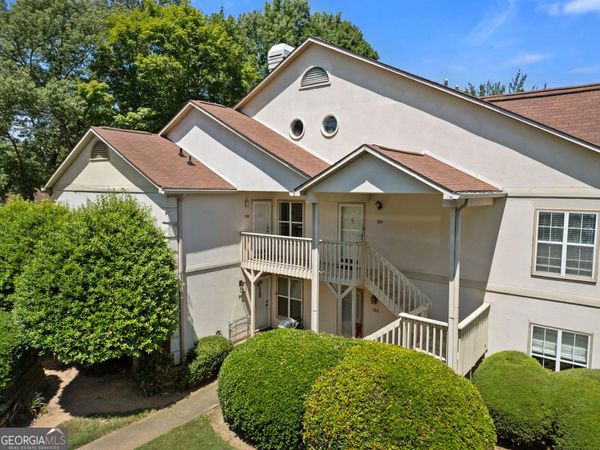 208 Bridge Lane SE, Smyrna, GA 30082