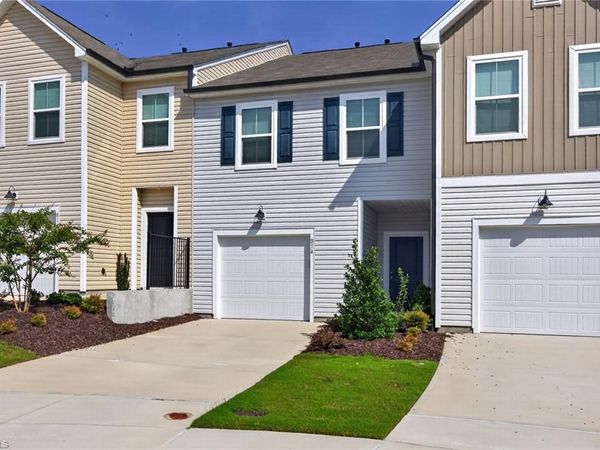 814 Falls Grove Trail, High Point, NC 27265