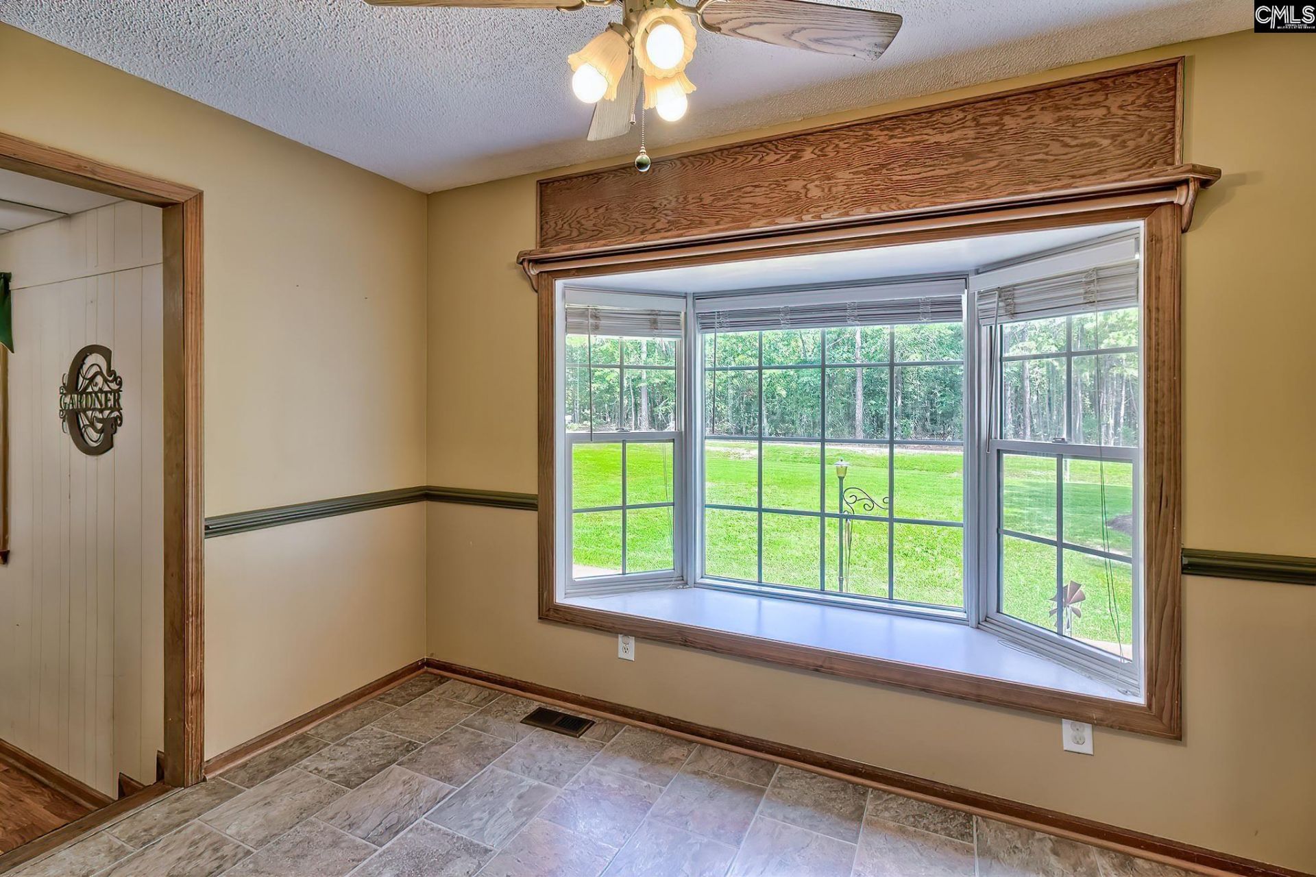 1415 Springvale Road  Photo 17