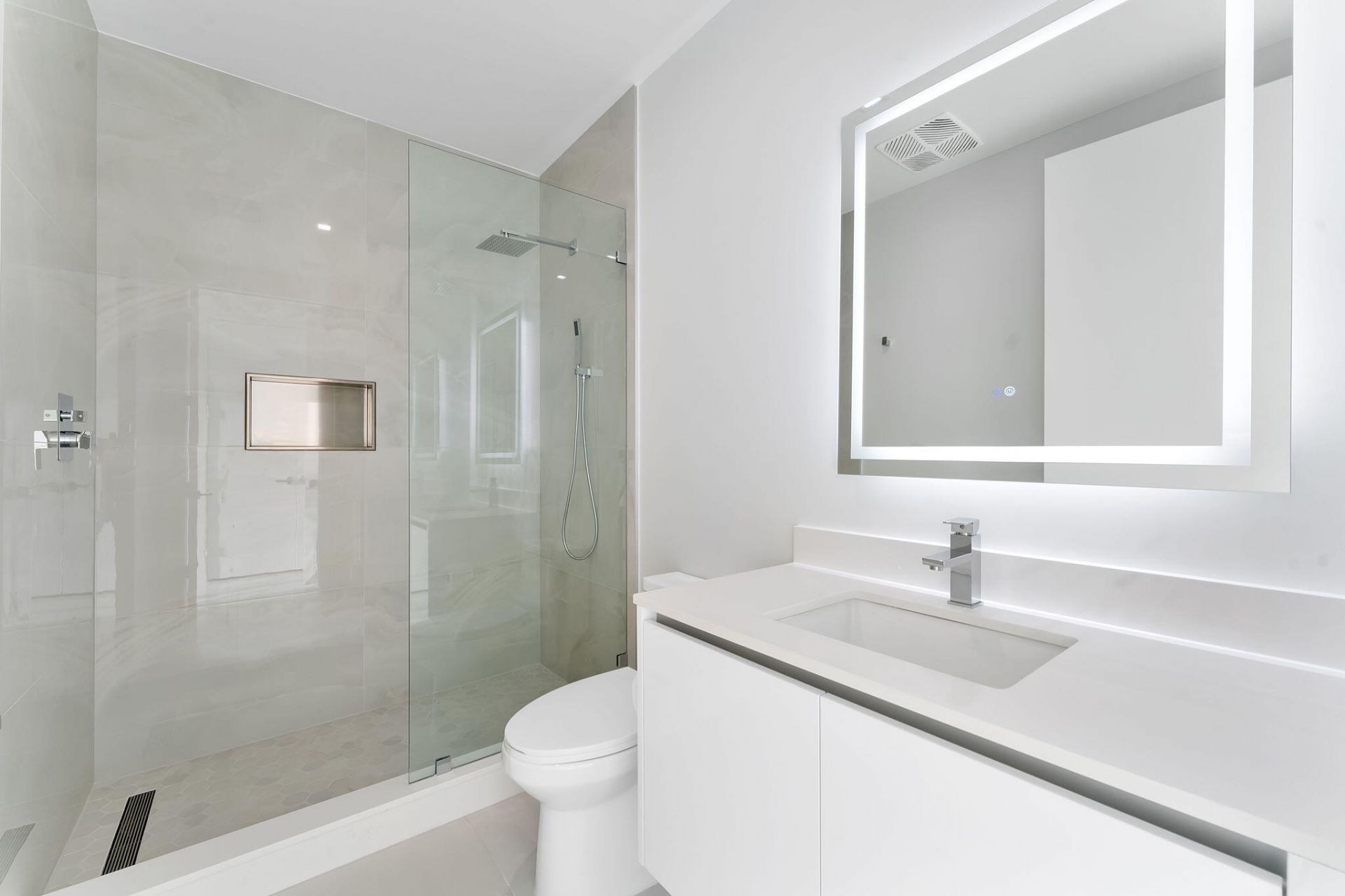 220 Lake Shore Drive, Unit 2223, Lake Park, FL 33403 Photo