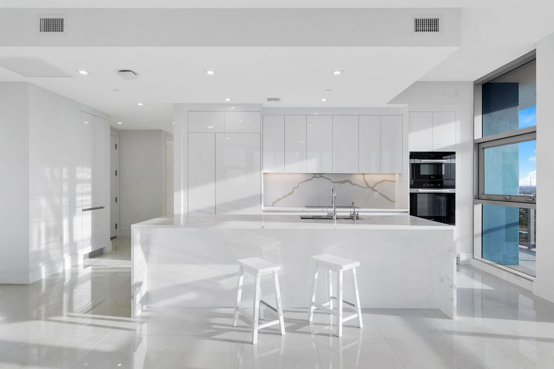 220 Lake Shore Drive, Unit 2223, Lake Park, FL 33403 Photo