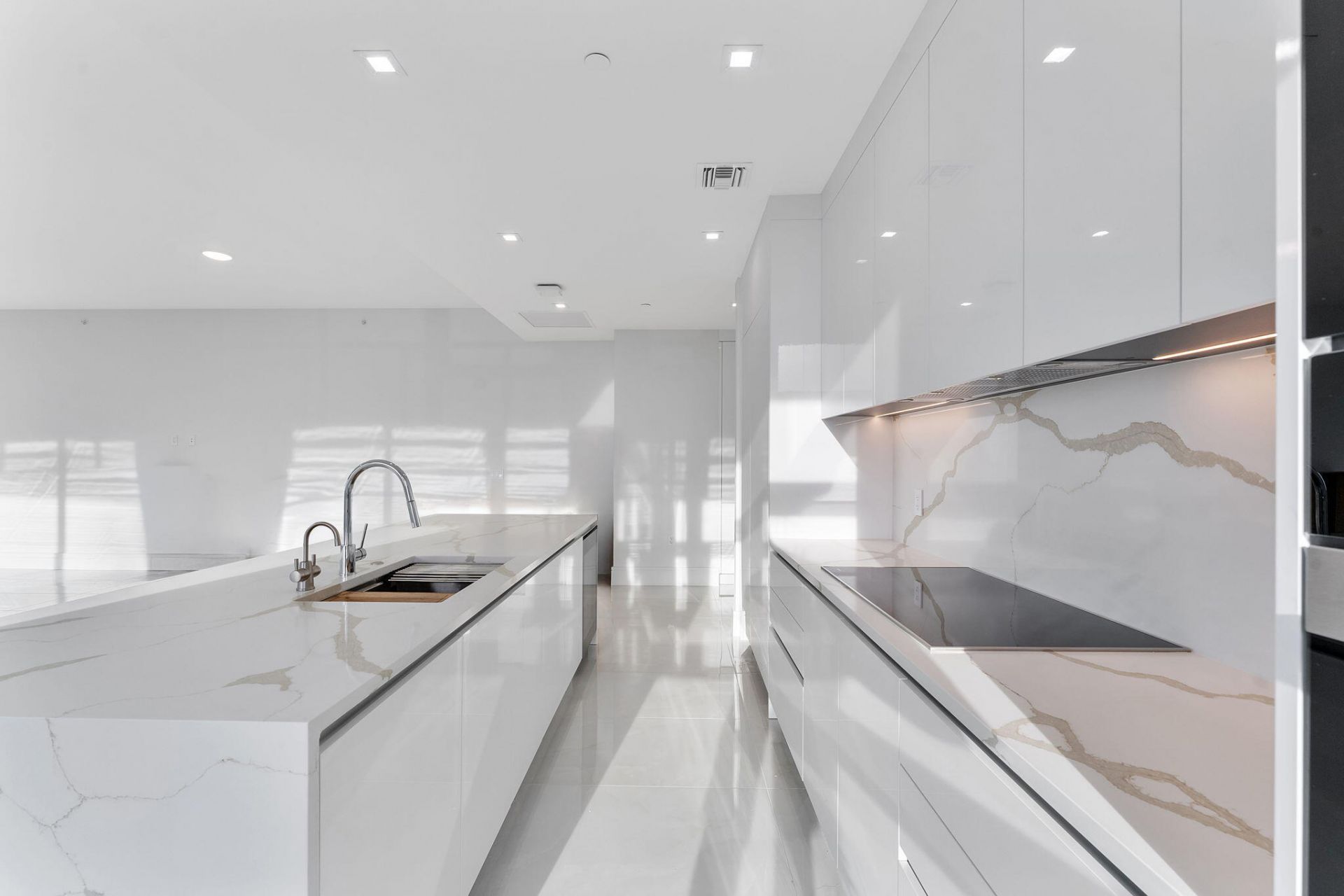 220 Lake Shore Drive, Unit 2223, Lake Park, FL 33403 Photo