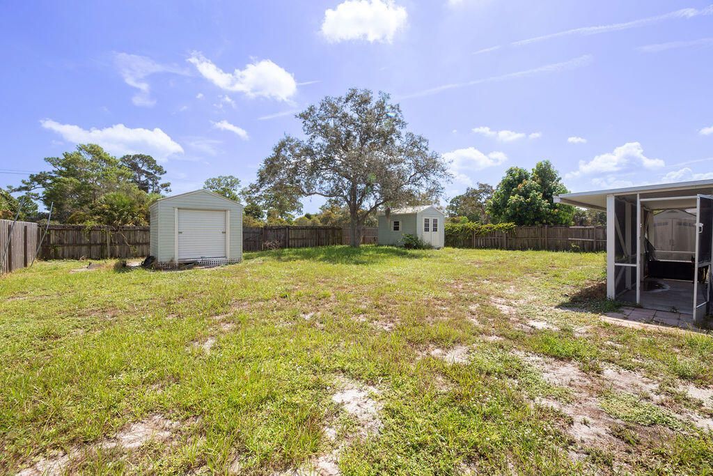1337 SE Roanoke Street, Port Saint Lucie, FL 34952 Photo