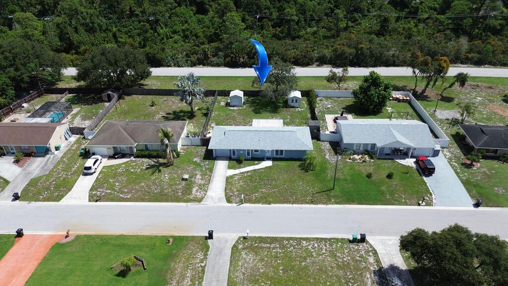 1337 SE Roanoke Street, Port Saint Lucie, FL 34952 Photo
