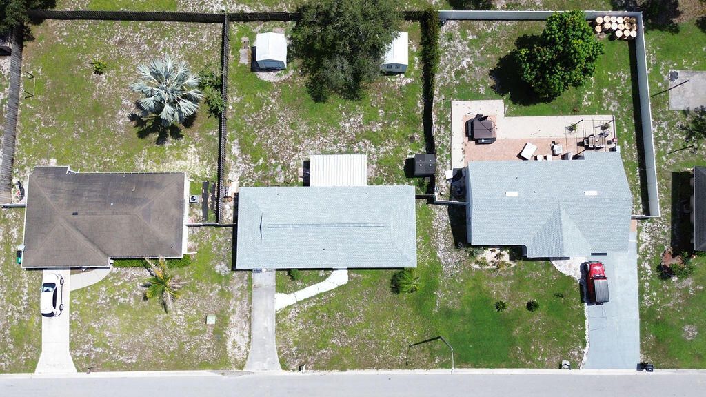 1337 SE Roanoke Street, Port Saint Lucie, FL 34952 Photo
