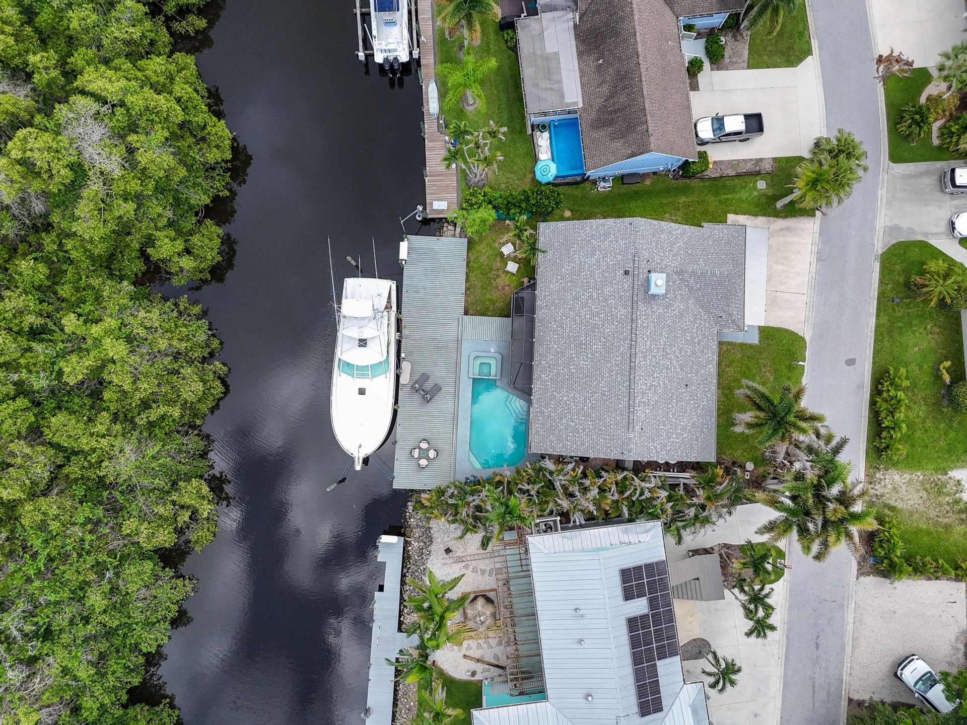 715 SW Salerno Road, Stuart, FL 34997 Photo