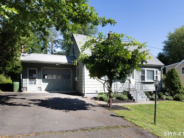34 Overlook, Middletown, CT 06457