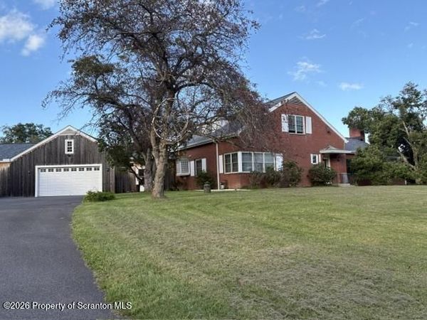 322 W Main Street , Dalton, PA 18414