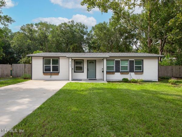 9742 CUNNINGHAM Road, Jacksonville, FL 32246
