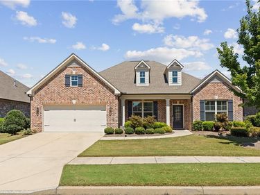 3898 Heirloom Loop Court, Buford, GA 30519