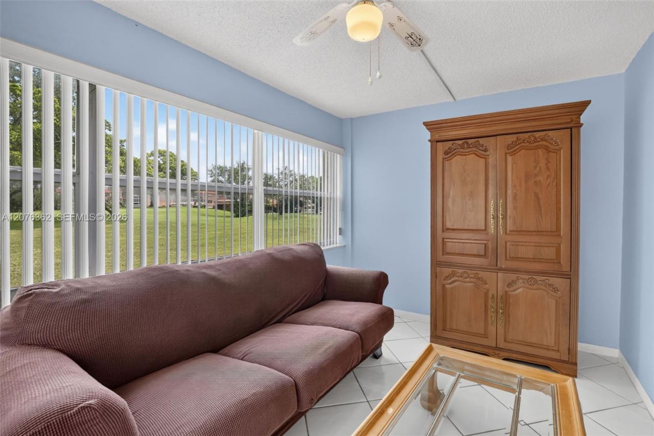 9721 Sunrise Lakes Blvd , Unit 102, Sunrise, FL 33322 Photo