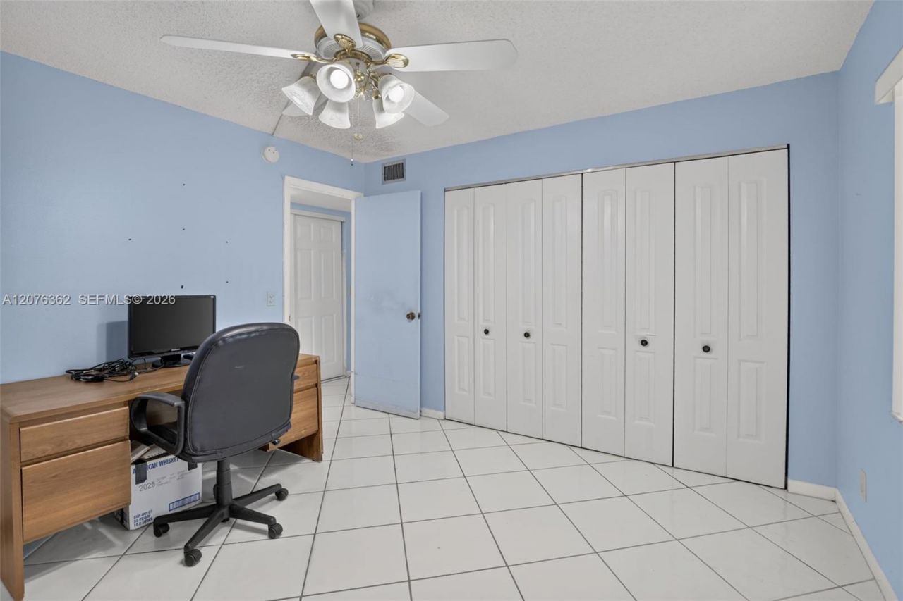 9721 Sunrise Lakes Blvd , Unit 102, Sunrise, FL 33322 Photo